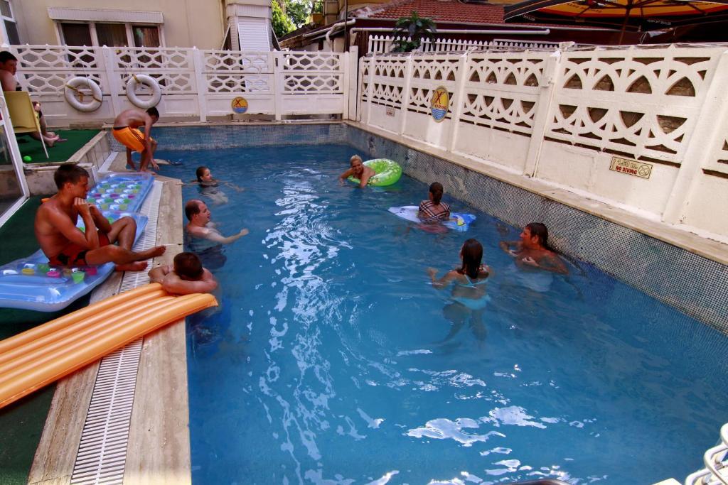 Kleopatra Bebek Hotel Alanya Bagian luar foto